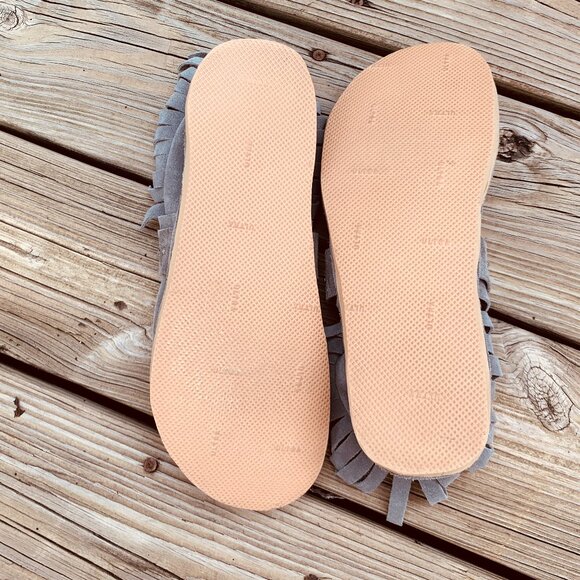 Gray Suede Moccasins Size 9.5 - Picture 3 of 8